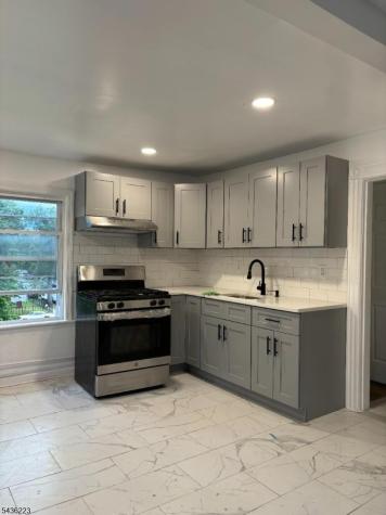 656 E 24th Street Paterson NJ 07504