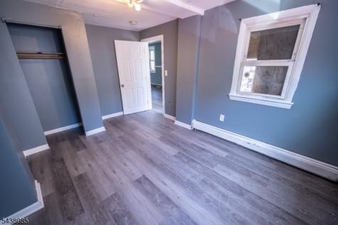 71 Oak St (REAR) Keansburg NJ 07734