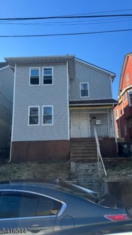 63 Huntington Terrace Newark NJ 07112