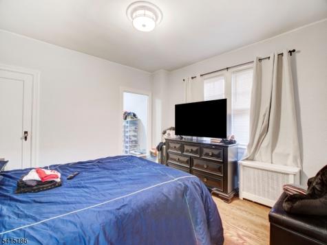 2047 Gless Avenue Union NJ 07083