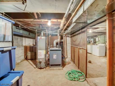 2047 Gless Avenue Union NJ 07083