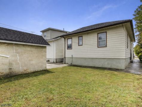 2047 Gless Avenue Union NJ 07083