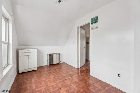 186 Elmwood Avenue Irvington NJ 07111