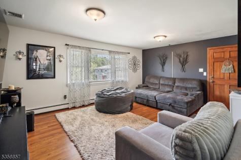 46 Mary Avenue Woodland Park NJ 07424