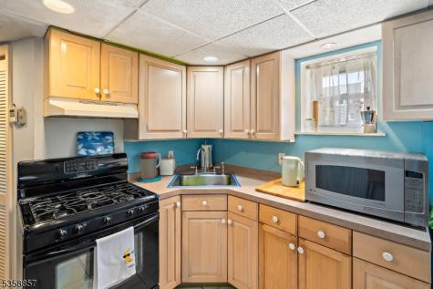 46 Mary Avenue Woodland Park NJ 07424