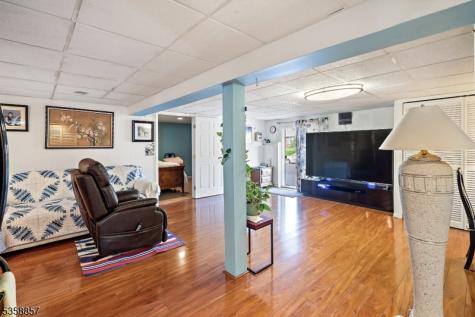 46 Mary Avenue Woodland Park NJ 07424