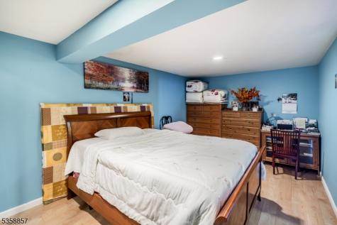 46 Mary Avenue Woodland Park NJ 07424
