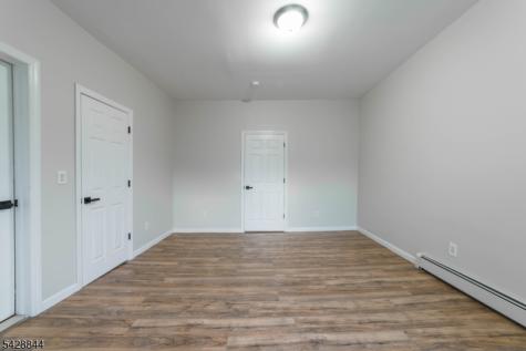 874 S 16th Street Newark NJ 07108
