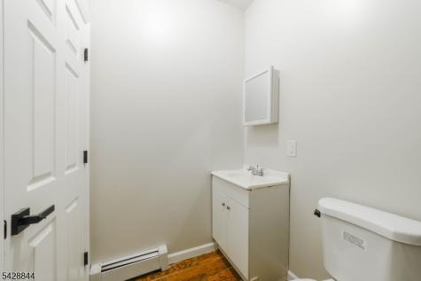 874 S 16th Street Newark NJ 07108