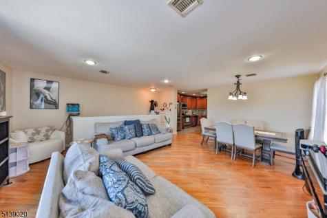 1500 48TH Street North Bergen NJ 07047