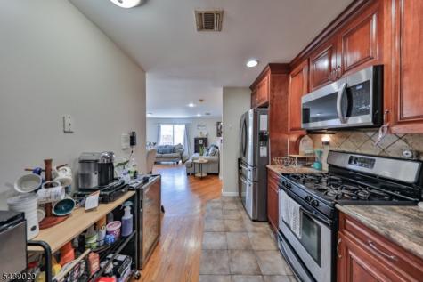 1500 48TH Street North Bergen NJ 07047