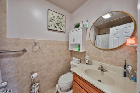 1500 48TH Street North Bergen NJ 07047