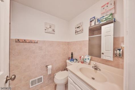 1500 48TH Street North Bergen NJ 07047