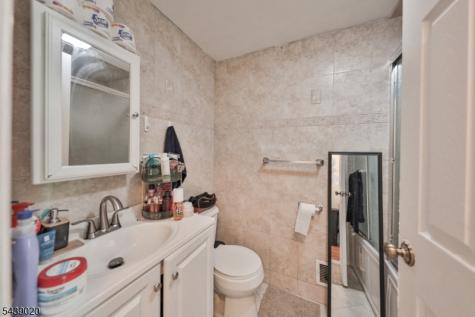 1500 48TH Street North Bergen NJ 07047