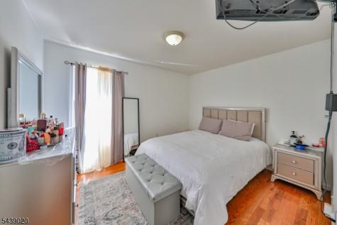 1500 48TH Street North Bergen NJ 07047