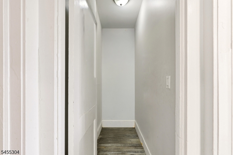 27 Lindsley Place East Orange NJ 07018