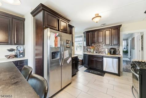 30 Rockview Terrace North Plainfield NJ 07060