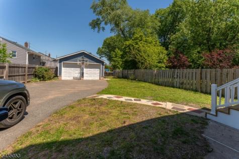 30 Rockview Terrace North Plainfield NJ 07060