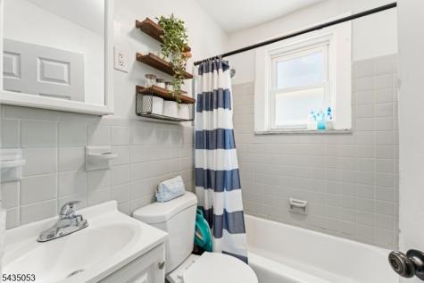 30 Rockview Terrace North Plainfield NJ 07060