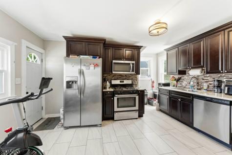 30 Rockview Terrace North Plainfield NJ 07060