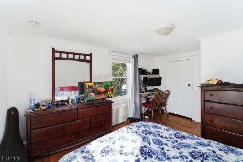 206 Ann Street Millstone NJ 08844