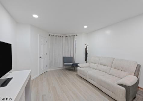 3912 Liberty Avenue North Bergen NJ 07047