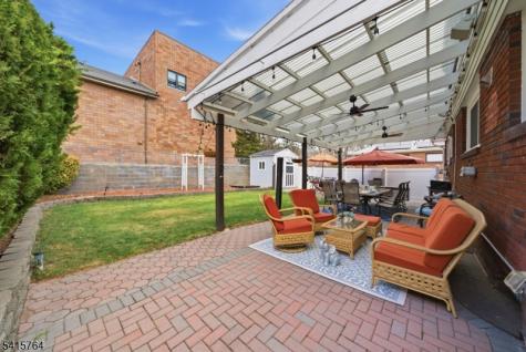 55 N 15th Street Hawthorne NJ 07506