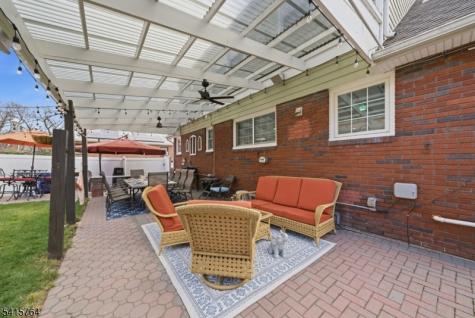 55 N 15th Street Hawthorne NJ 07506
