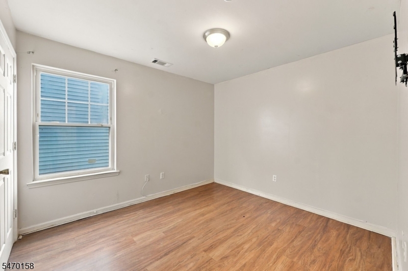 606 S 19th Street Newark NJ 07103