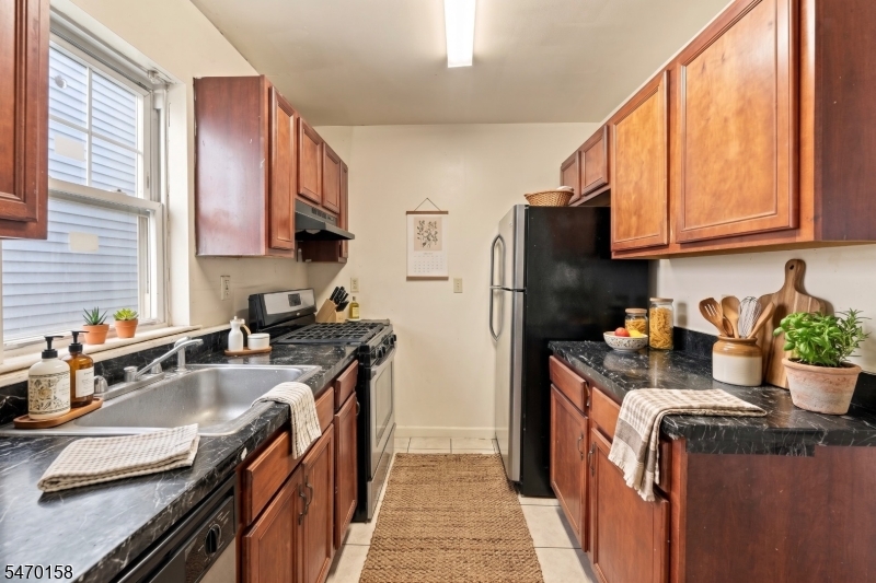 606 S 19th Street Newark NJ 07103