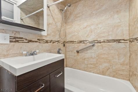 21 Olive Street Paterson NJ 07501
