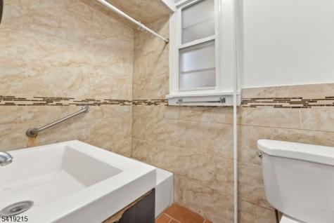 21 Olive Street Paterson NJ 07501