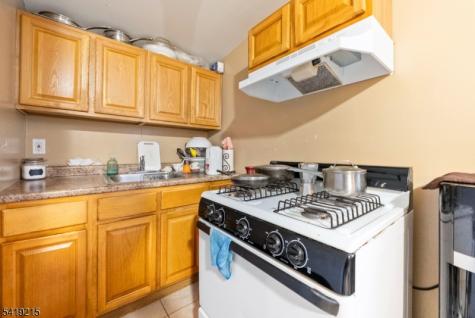 21 Olive Street Paterson NJ 07501