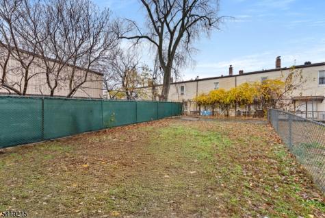 21 Olive Street Paterson NJ 07501