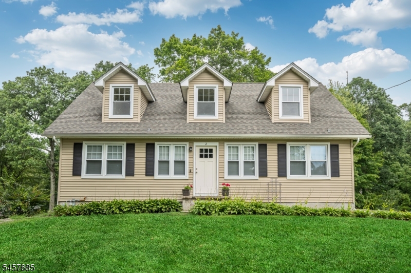 2 Glen Avenue Mount Olive NJ 07828