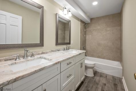 2 Glen Avenue Mount Olive NJ 07828