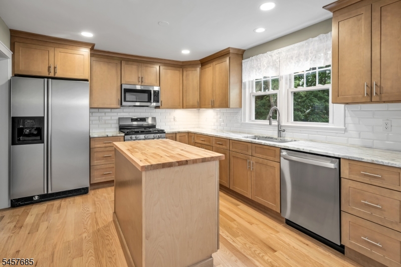 2 Glen Avenue Mount Olive NJ 07828