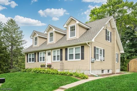 2 Glen Avenue Mount Olive NJ 07828