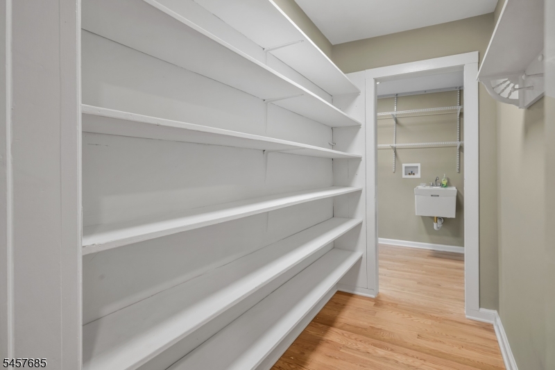 2 Glen Avenue Mount Olive NJ 07828