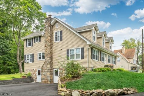 2 Glen Avenue Mount Olive NJ 07828