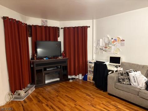 112 4TH Avenue Paterson NJ 07524