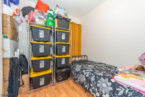609 Madison Avenue Paterson NJ 07514