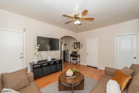 609 Madison Avenue Paterson NJ 07514