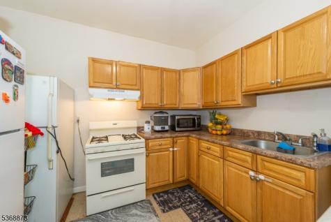 609 Madison Avenue Paterson NJ 07514