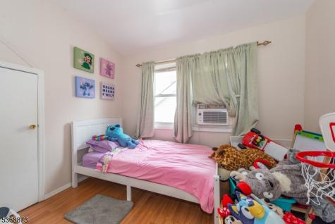 609 Madison Avenue Paterson NJ 07514