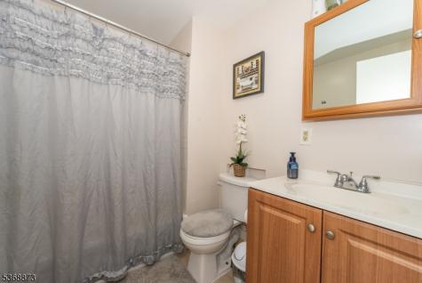 609 Madison Avenue Paterson NJ 07514
