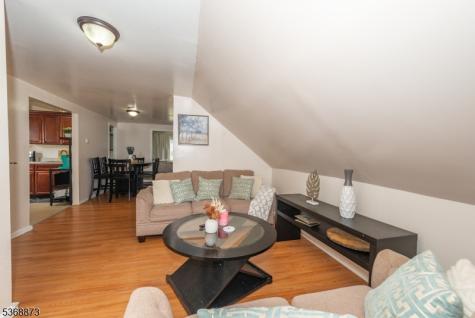 609 Madison Avenue Paterson NJ 07514