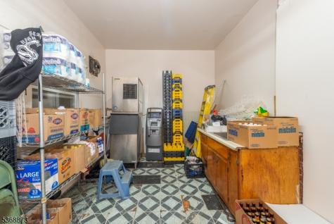 609 Madison Avenue Paterson NJ 07514