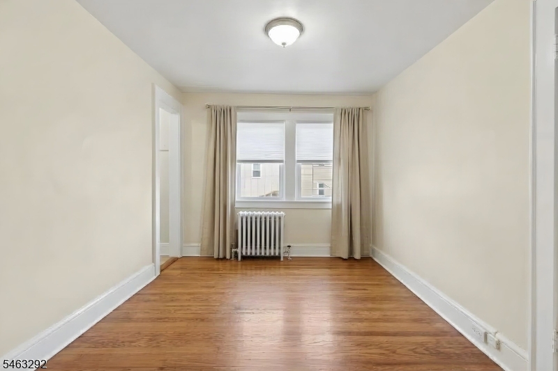 102 Delmar Place Irvington NJ 07111