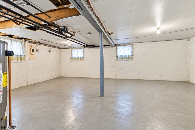 102 Delmar Place Irvington NJ 07111